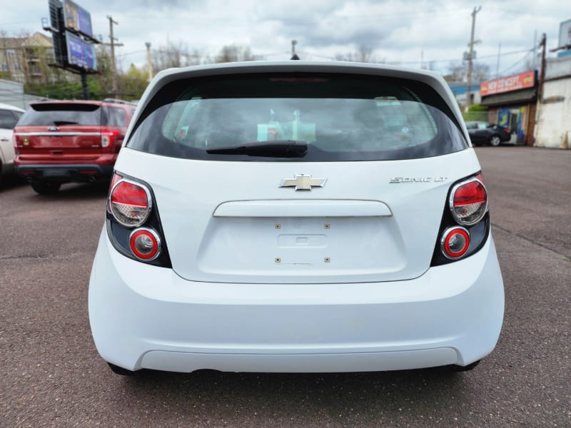 Chevrolet Sonic 2013 price $8,425