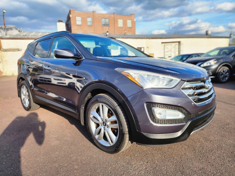 Hyundai Santa Fe Sport 2015 price $13,450