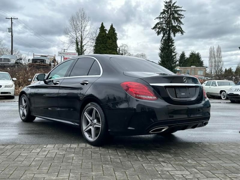 Mercedes-Benz C-Class 2018 price $28,869