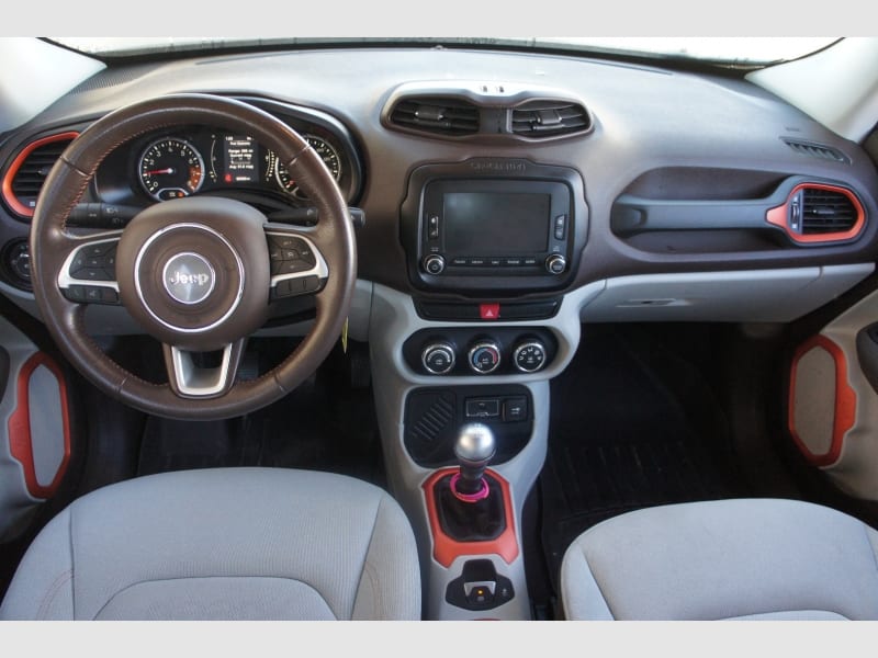 Jeep Renegade 2015 price $9,777