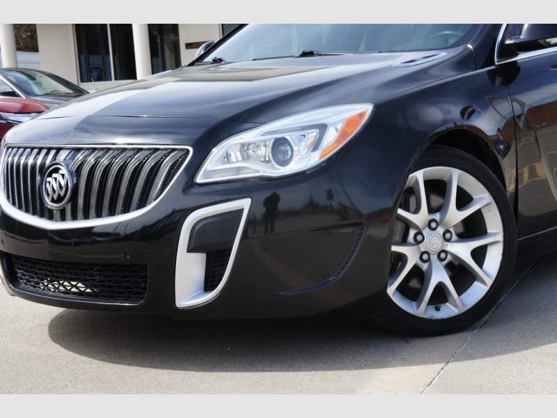 Buick Regal 2017 price $11,977