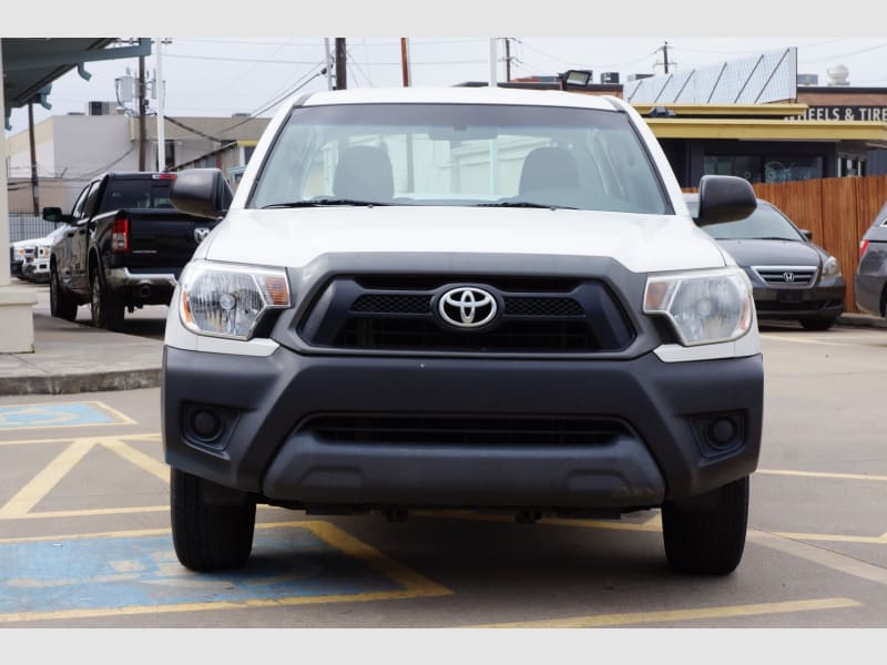 Toyota Tacoma 2015 price $11,477