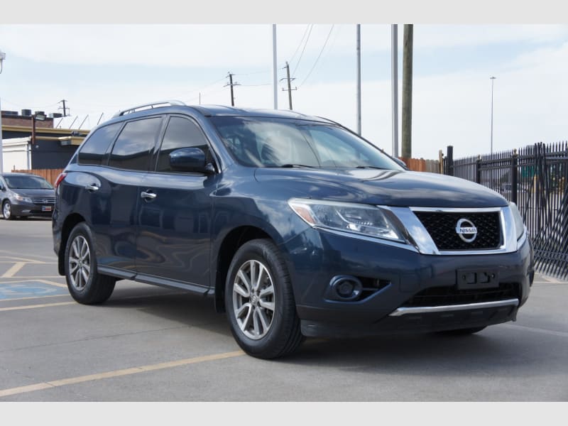 Nissan Pathfinder 2014 price $5,997