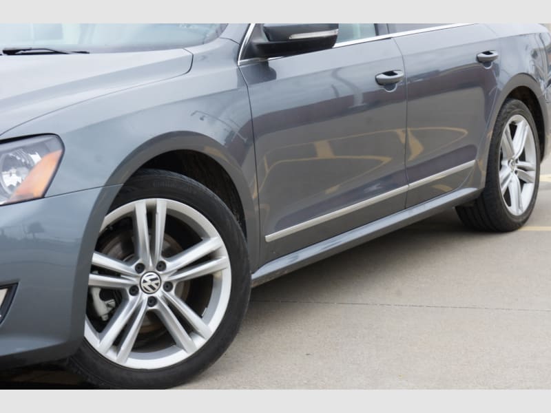 Volkswagen Passat 2015 price $10,977