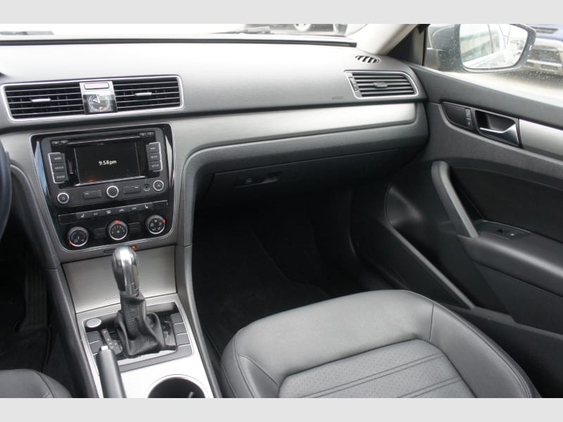 Volkswagen Passat 2015 price $10,977