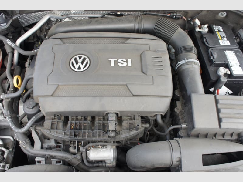 Volkswagen Passat 2015 price $10,977
