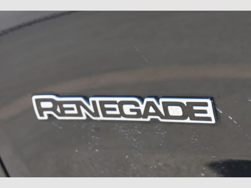 Jeep Renegade 2015 price $11,777