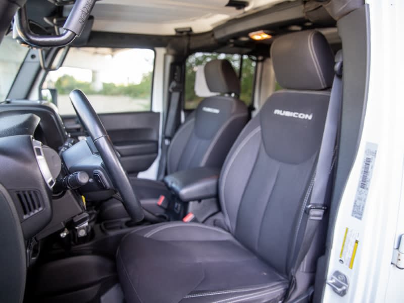 Jeep Wrangler Unlimited 2015 price $36,987