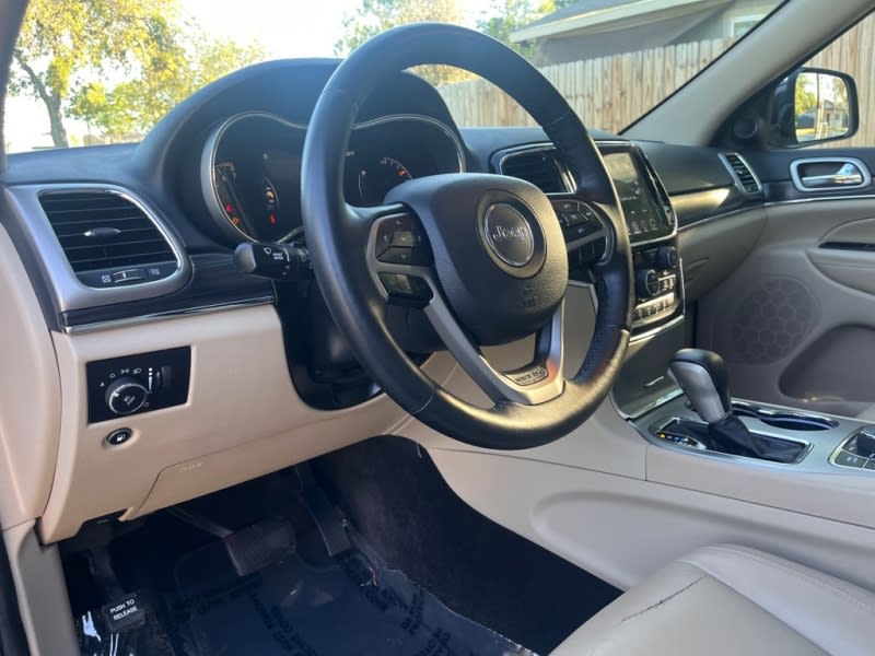 Jeep Grand Cherokee 2019 price $19,950