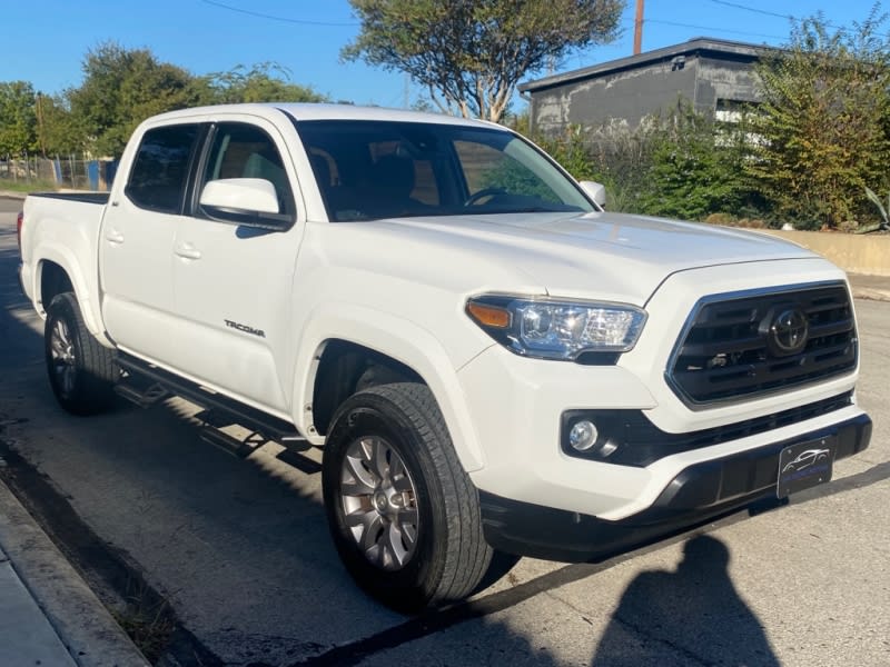 Toyota Tacoma 2WD 2019 price $28,900