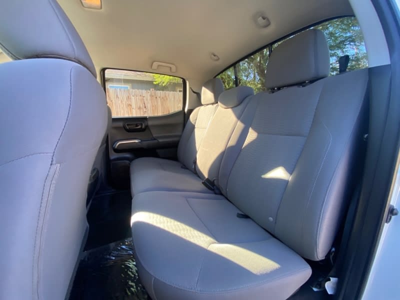 Toyota Tacoma 2WD 2019 price $28,900