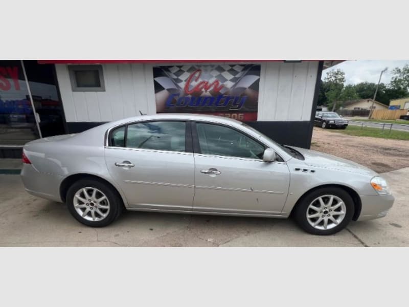 Buick Lucerne 2007 price $8,900