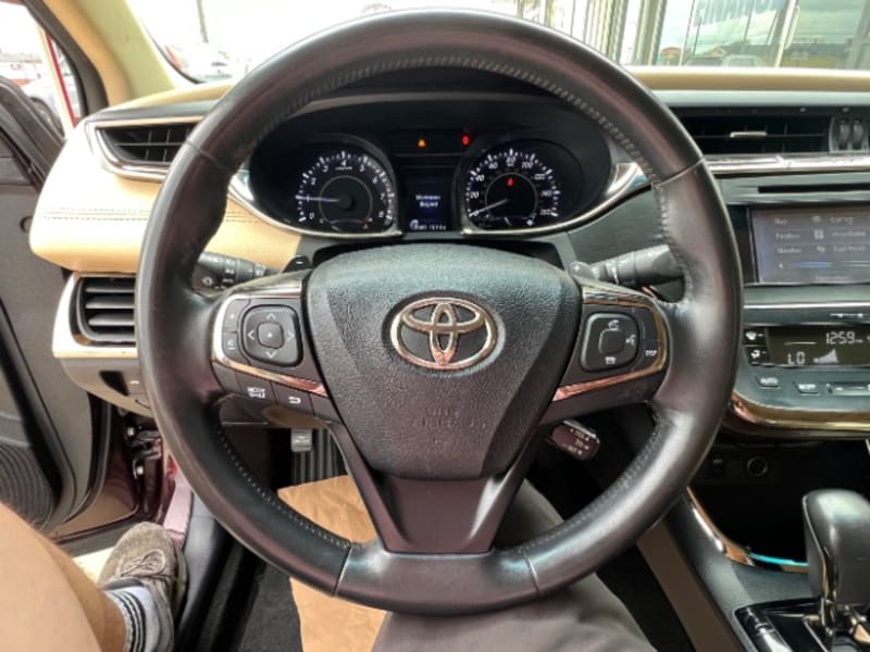 Toyota Avalon 2013 price $13,900