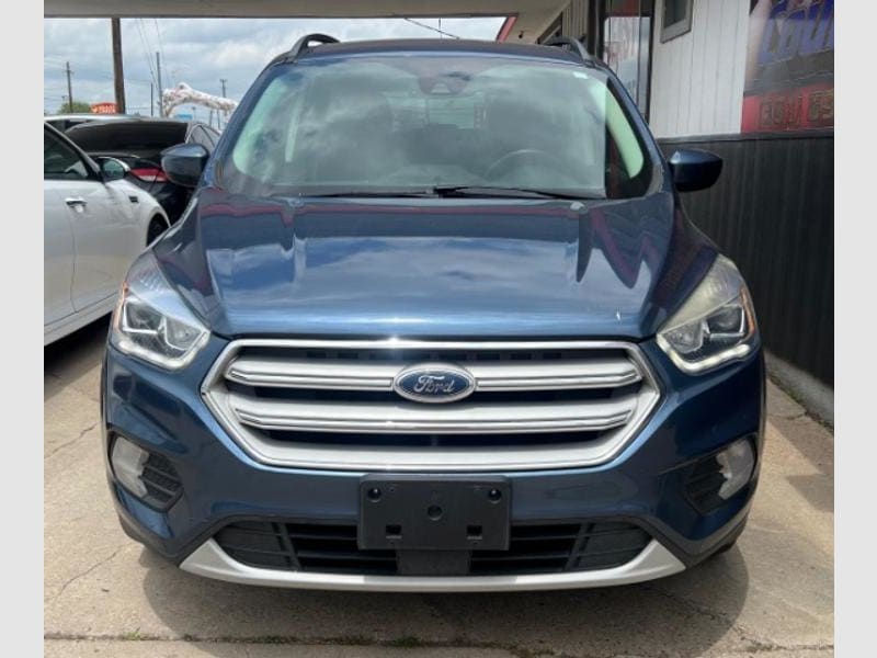 Ford Escape 2018 price $12,900