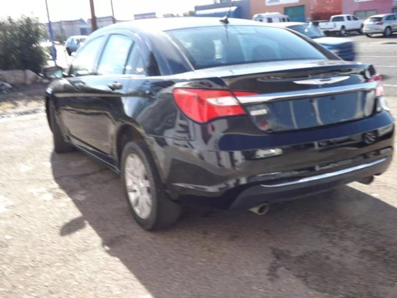 Chrysler 200 2013 price $9,500