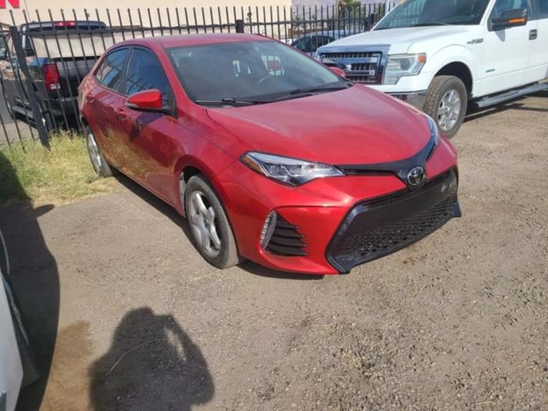 Toyota Corolla 2017 price $15,900