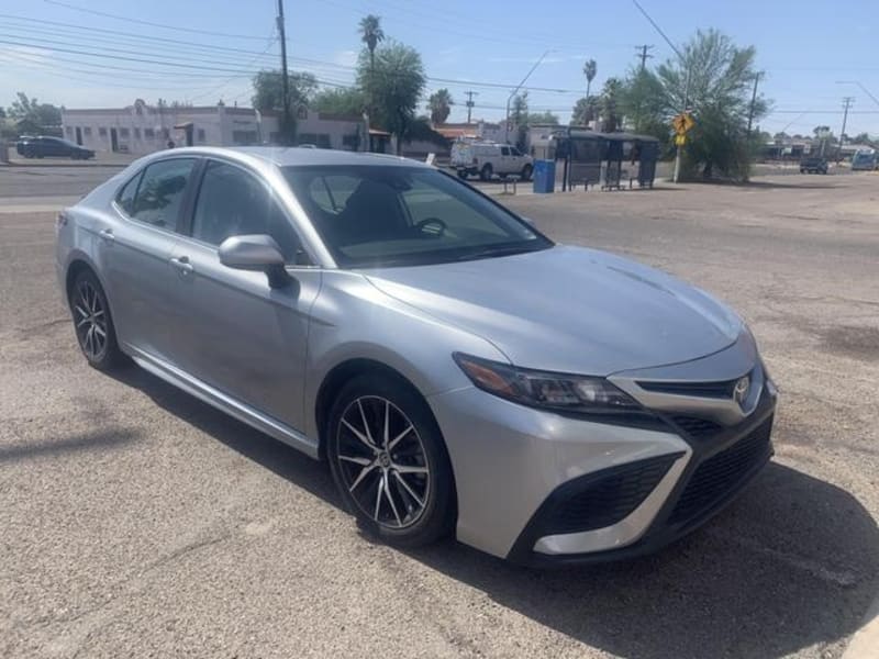 Toyota Camry 2021 price $23,700