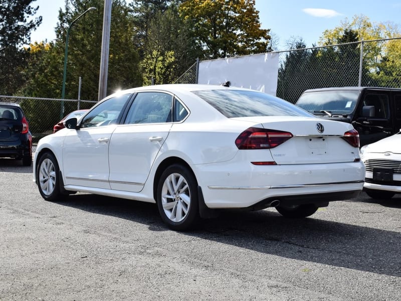 Volkswagen Passat 2018 price $23,888