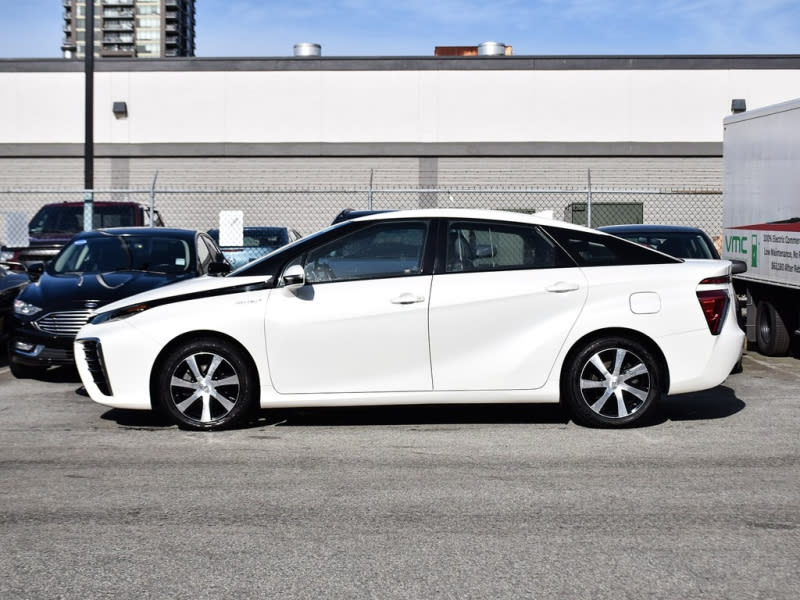 Toyota Mirai 2019 price $19,995