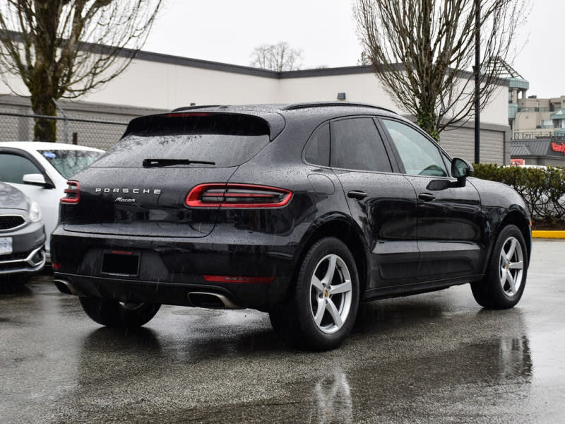 Porsche Macan 2017 price $34,995