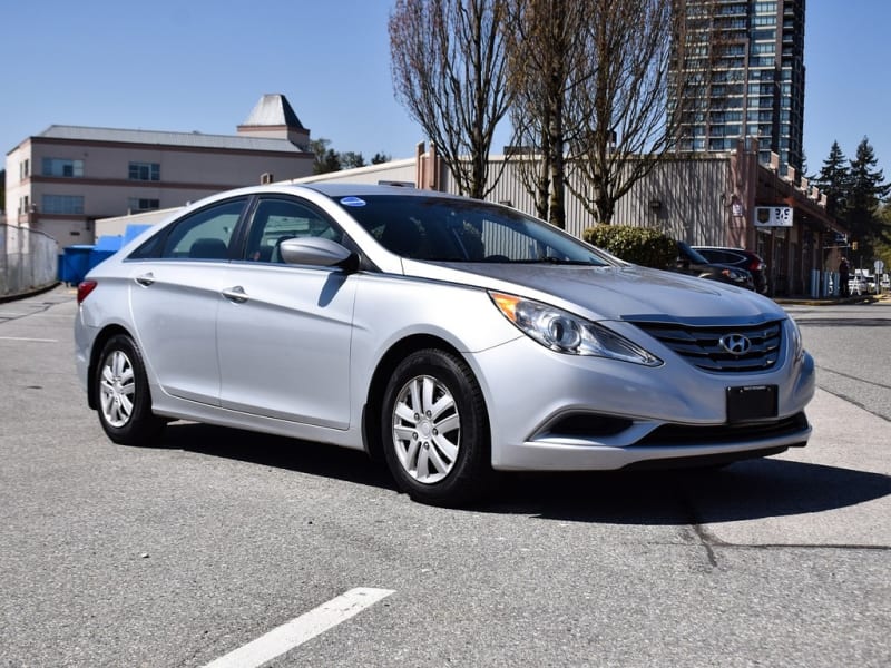 Hyundai Sonata 2013 price $10,995