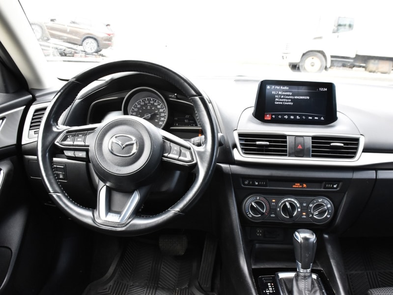 Mazda Mazda3 2018 price $18,995