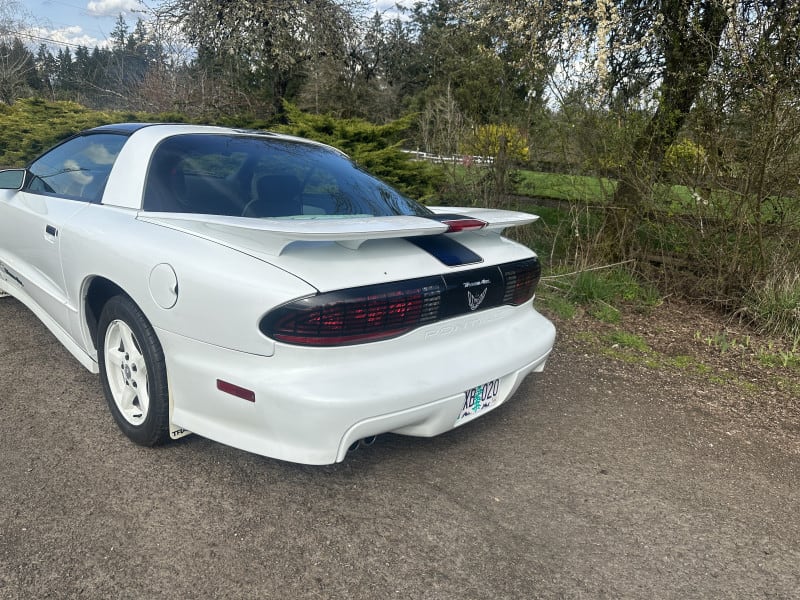 Pontiac Firebird 1994 price $16,999