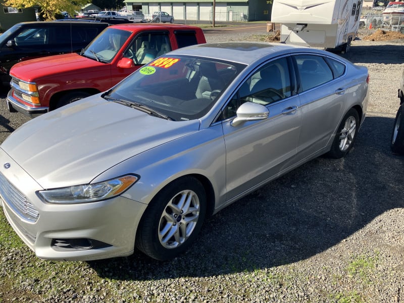 Ford Fusion 2016 price $7,999