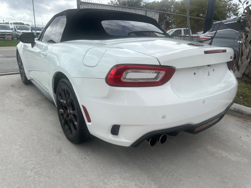 Fiat 124 Spider 2017 price $12,900