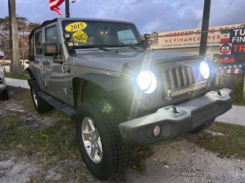 Jeep Wrangler Unlimited 2015 price $16,900