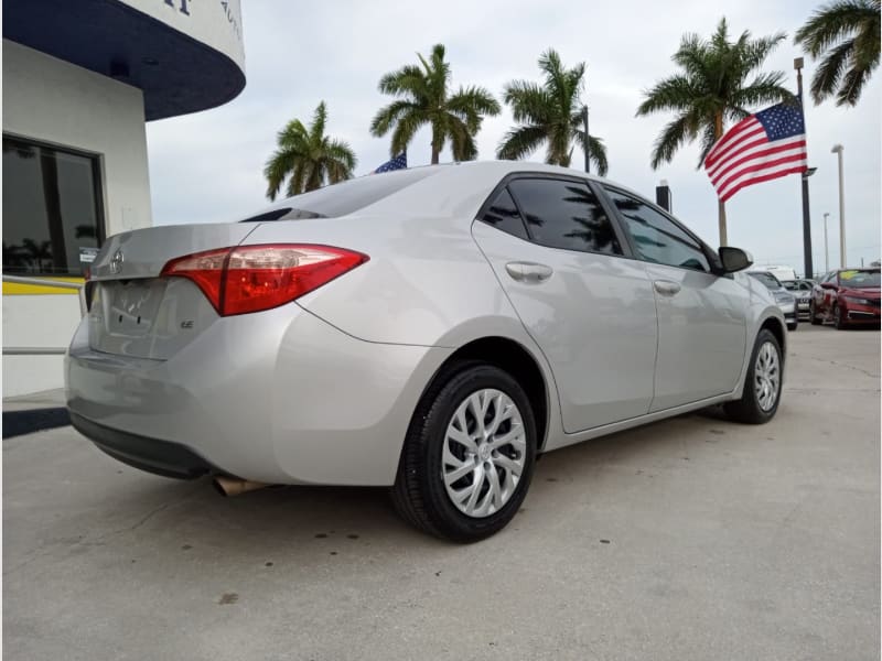 Toyota Corolla 2019 price $17,900