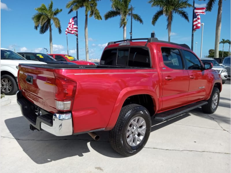 Toyota Tacoma 2017 price $18,777