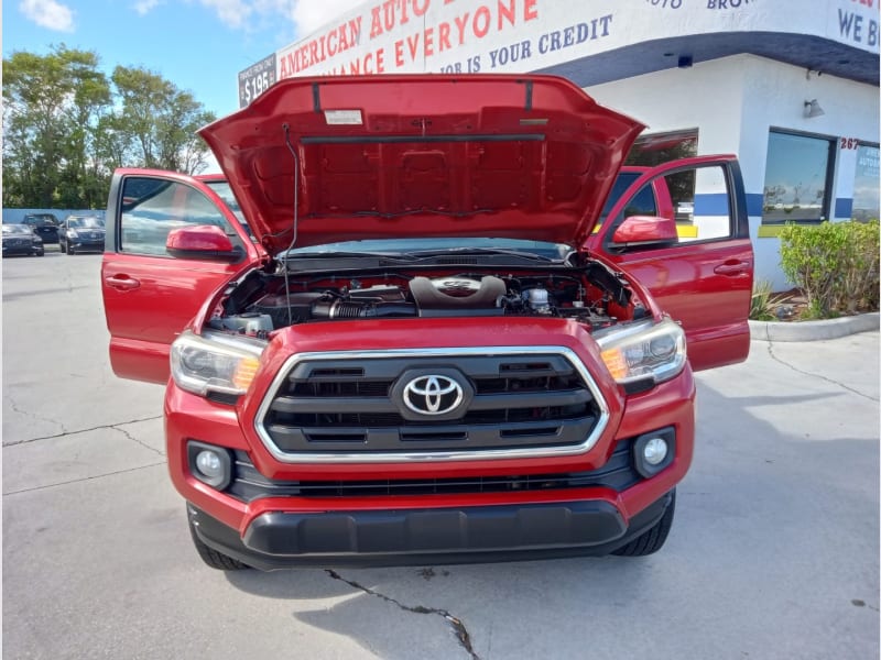 Toyota Tacoma 2017 price $18,900