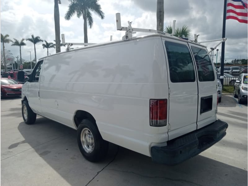 Ford Econoline Cargo Van 2013 price $11,900