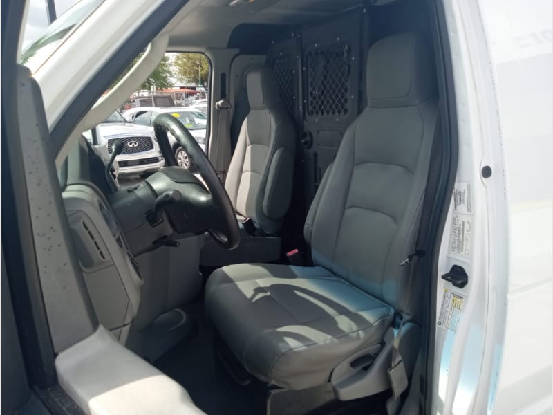 Ford Econoline Cargo Van 2013 price $10,995