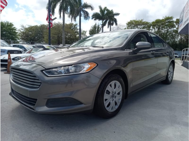 Ford Fusion 2014 price $10,900