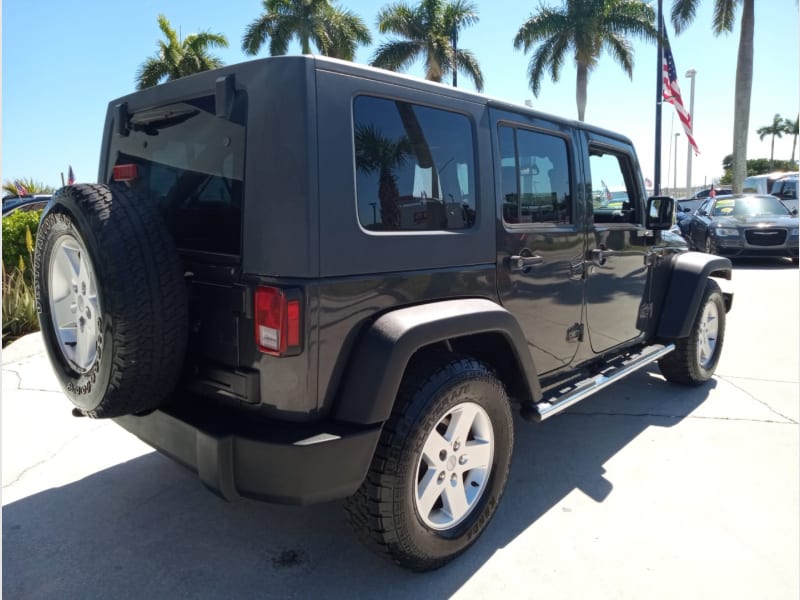 Jeep Wrangler Unlimited 2010 price $13,888