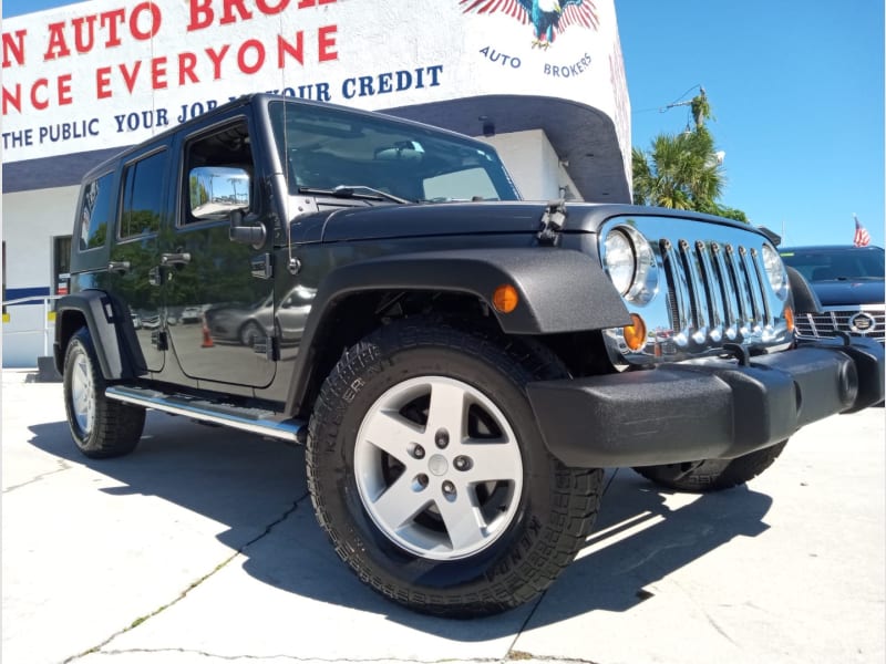 Jeep Wrangler Unlimited 2010 price $14,900