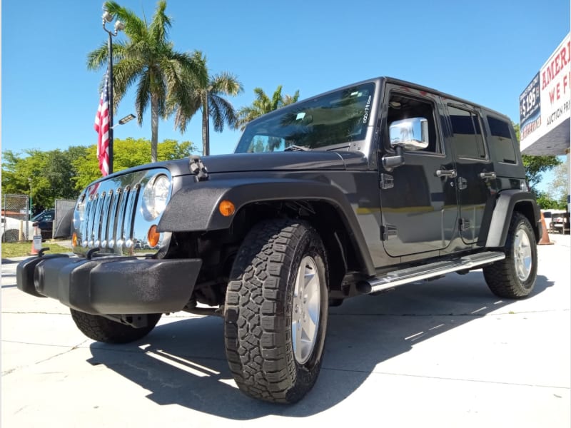 Jeep Wrangler Unlimited 2010 price $13,888