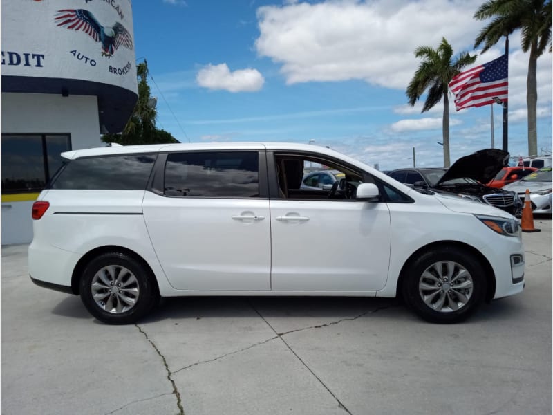 Kia Sedona 2019 price $13,888