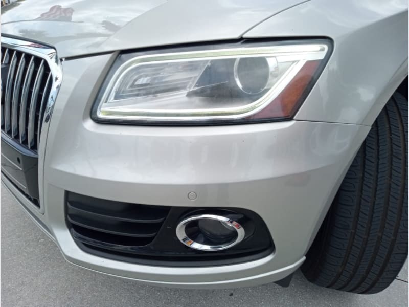 Audi Q5 2015 price $14,888