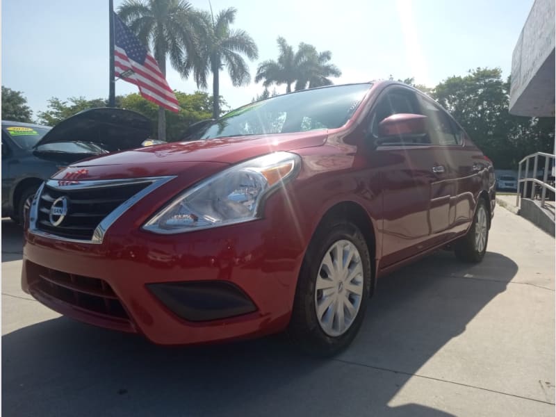 Nissan Versa Sedan 2019 price $8,900