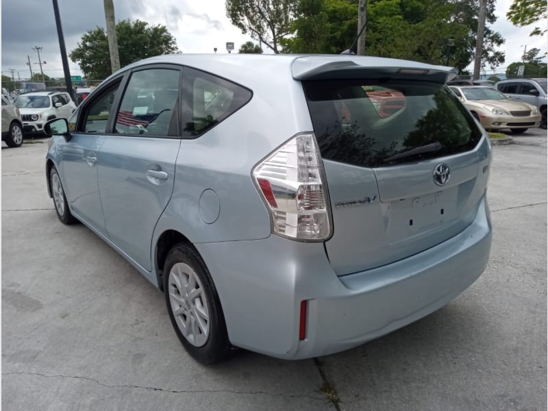 Toyota Prius v 2014 price $9,900