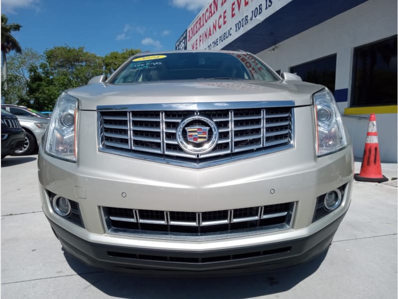 Cadillac SRX 2016 price $17,900