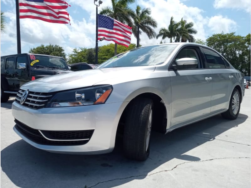 Volkswagen Passat 2015 price $8,900