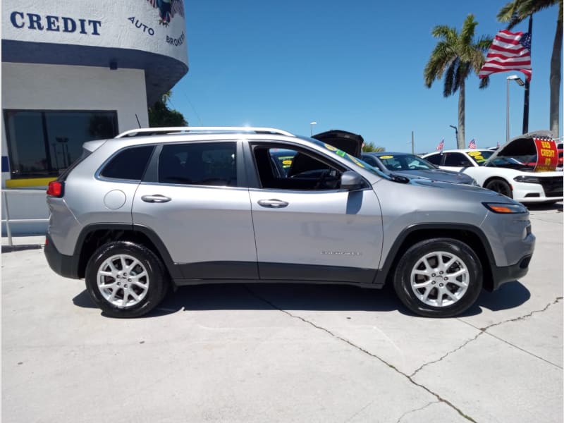 Jeep Cherokee 2016 price $13,333