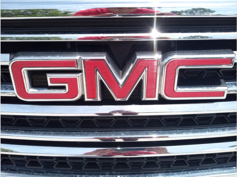 GMC Acadia 2019 price $14,888