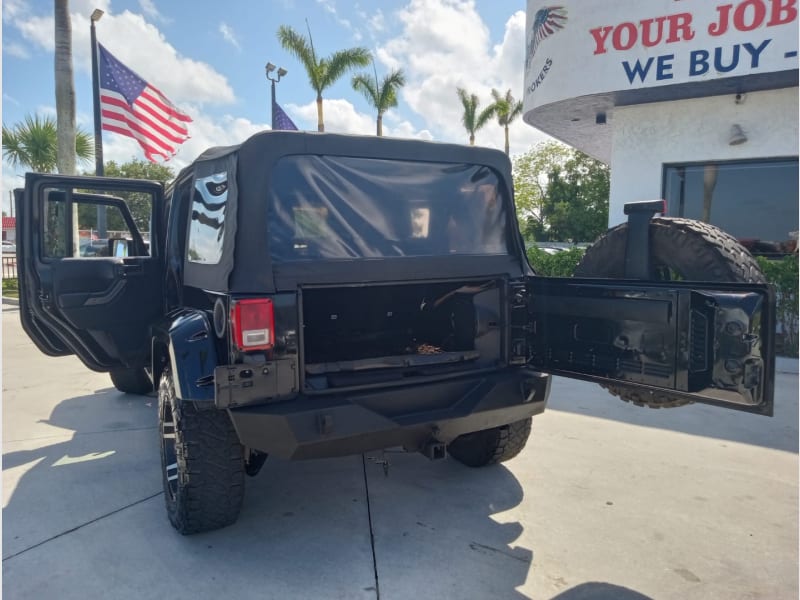 Jeep Wrangler Unlimited 2011 price $14,900