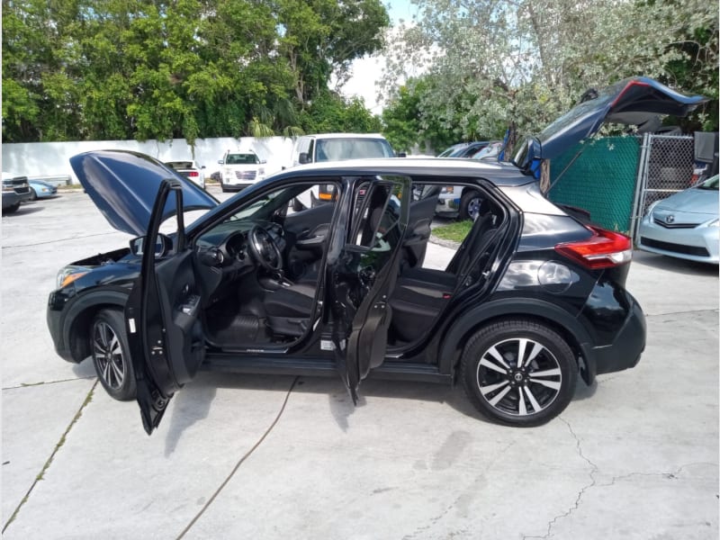 Nissan Kicks 2019 price $14,900