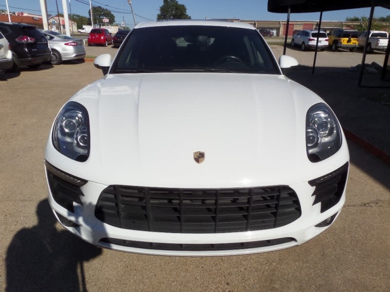 Porsche Macan 2015 price $22,995